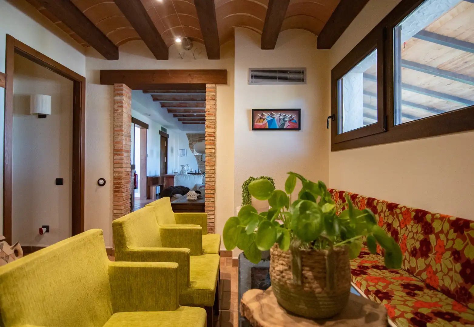 Sala d'estar de Finca rústica en venda en Deltebre amb Aire condicionat, Jardí privat i Terrassa