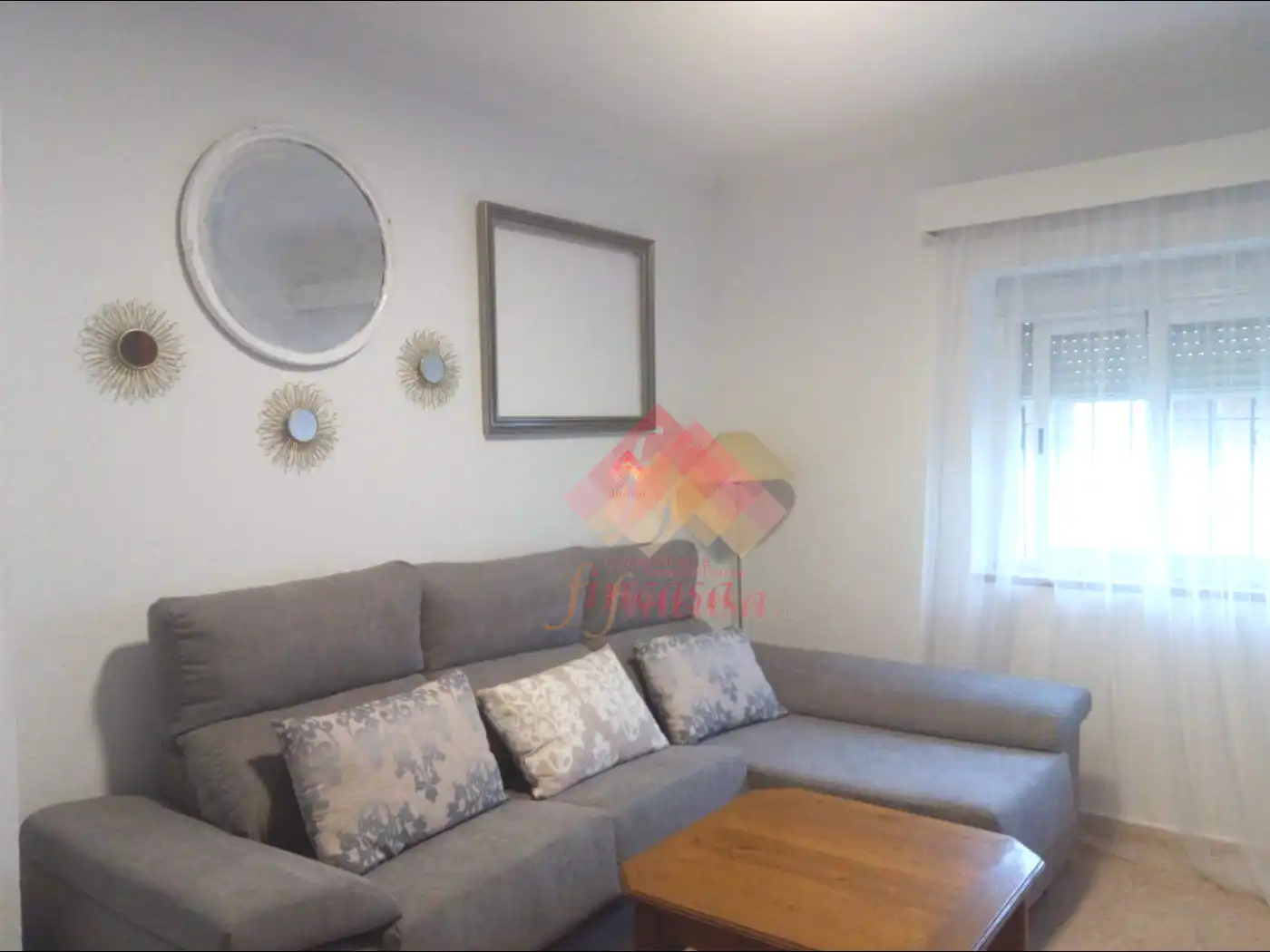 Living room of Flat for sale in Ronda  with Furnished
