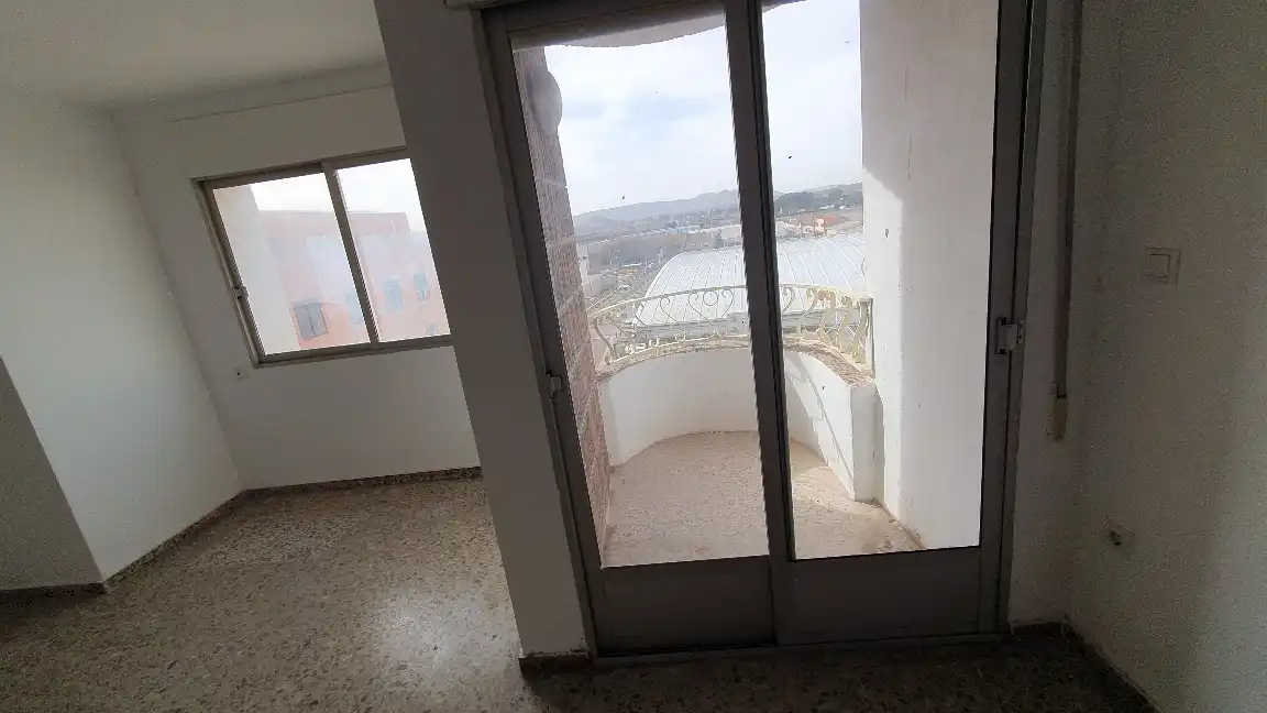 Terraza de Piso en venta en Villena con Balcón