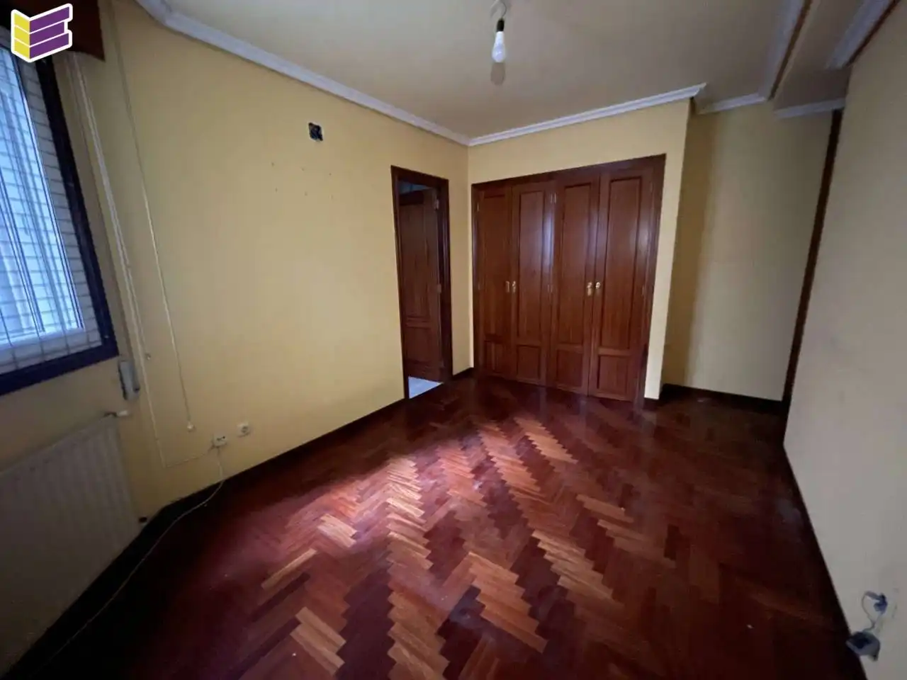 Bedroom of Flat for sale in Vigo   with Heating, Parquet flooring and Terrace