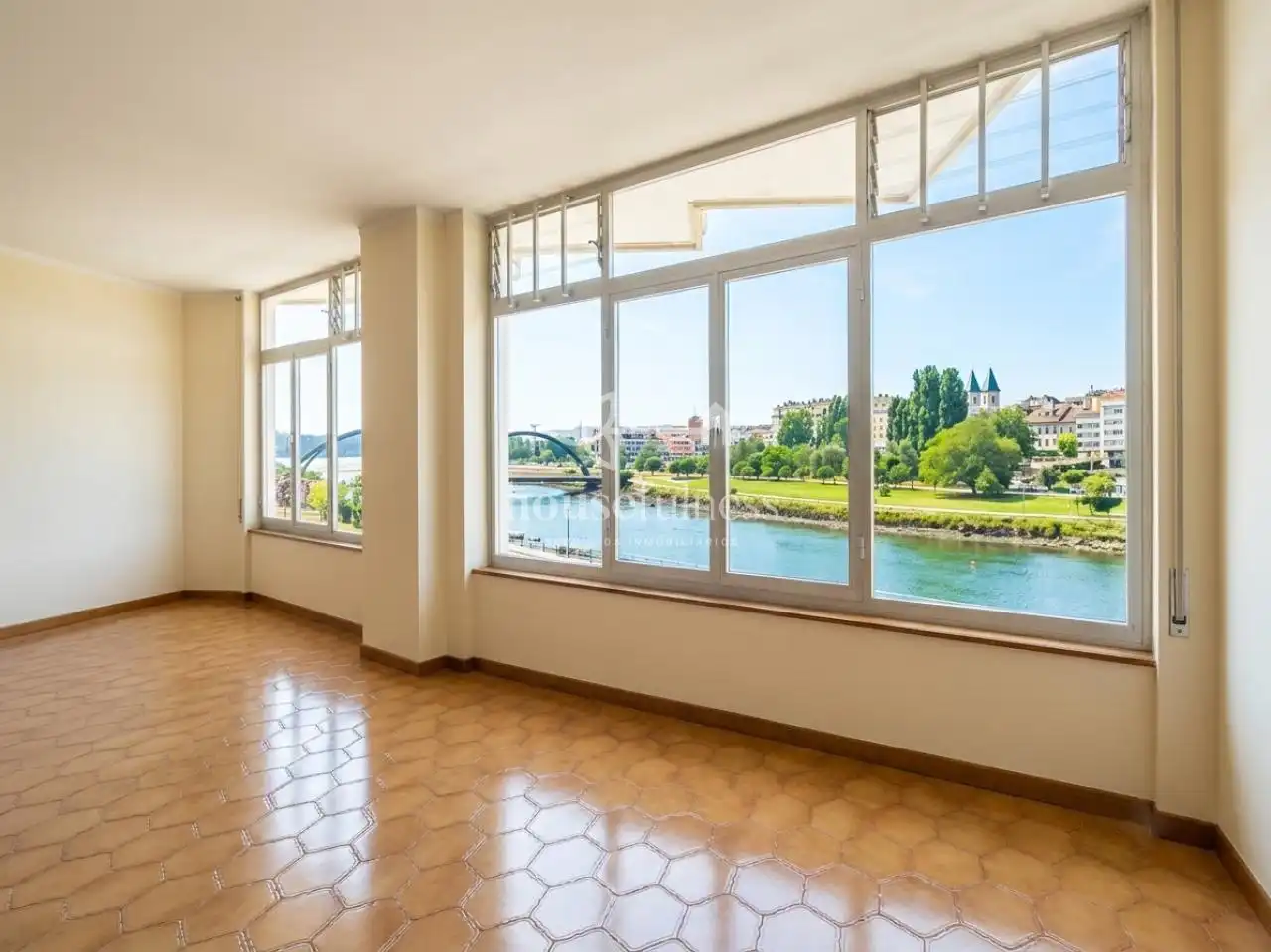 Finca rústica en venta en Neda con Calefacción, Terraza y Trastero