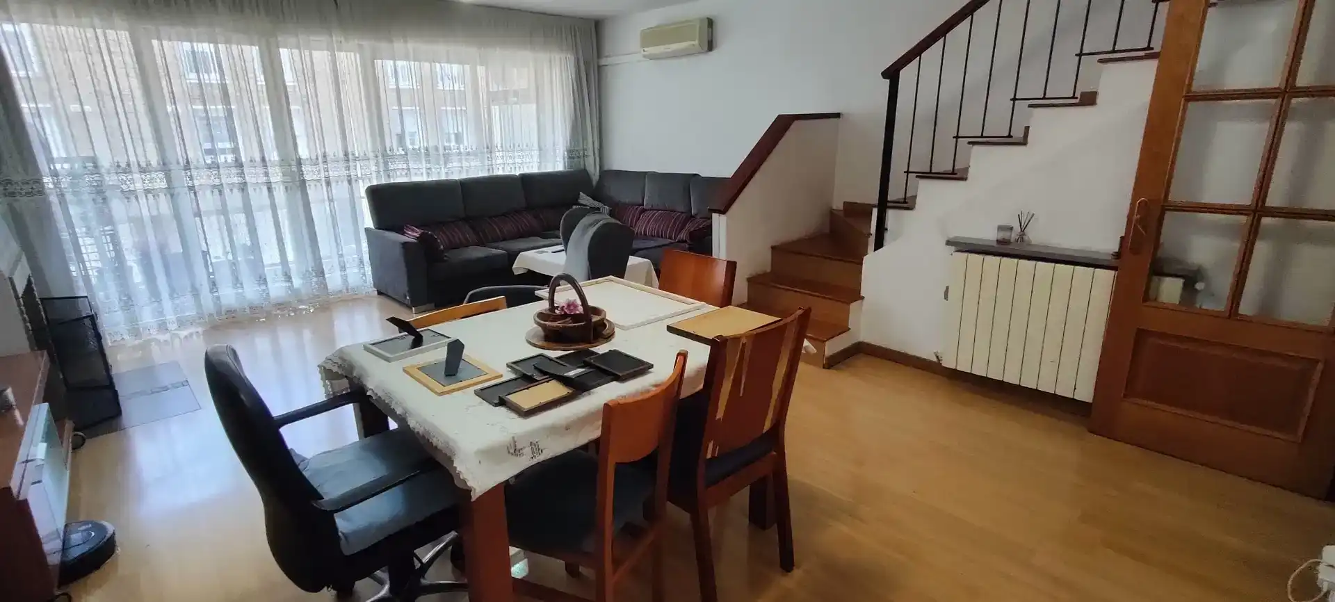 Sala de estar de Casa adosada en venta en Nord-est