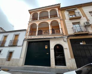 Vista exterior de Àtic en venda en Fernán-Núñez amb Terrassa