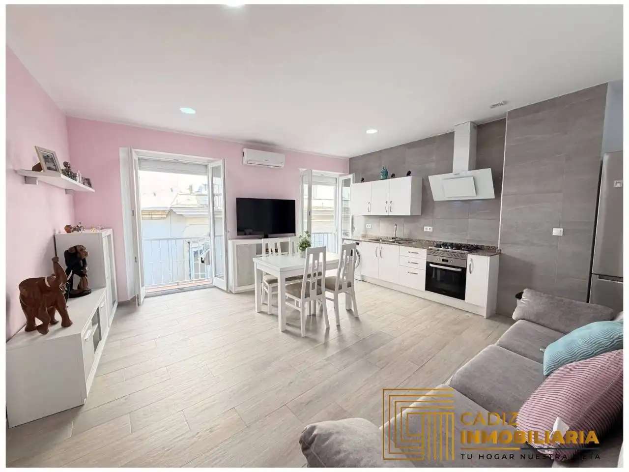Cocina de Piso en venta en Cádiz con Aire acondicionado y Balcón