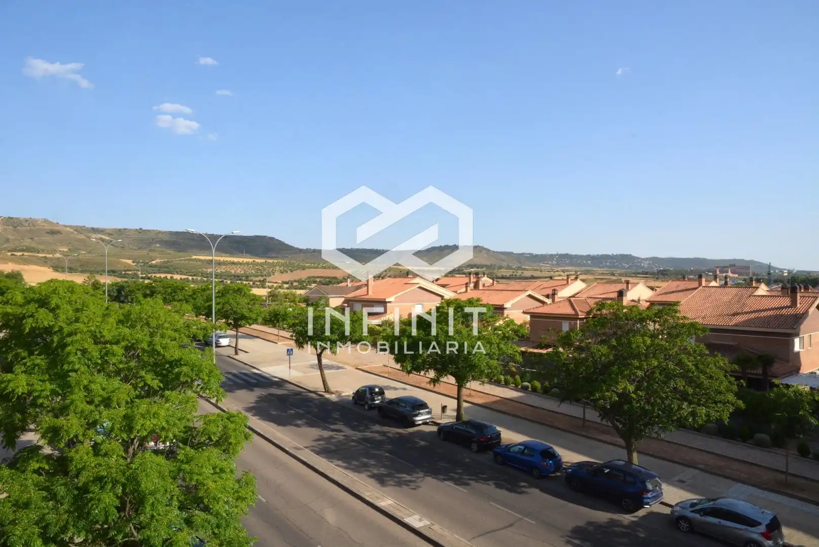 Vista exterior de Piso en venta en Guadalajara con Calefacción, Terraza y Trastero