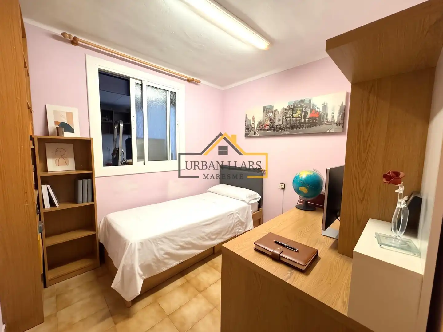 Bedroom of Flat for sale in Mataró  with Balcony