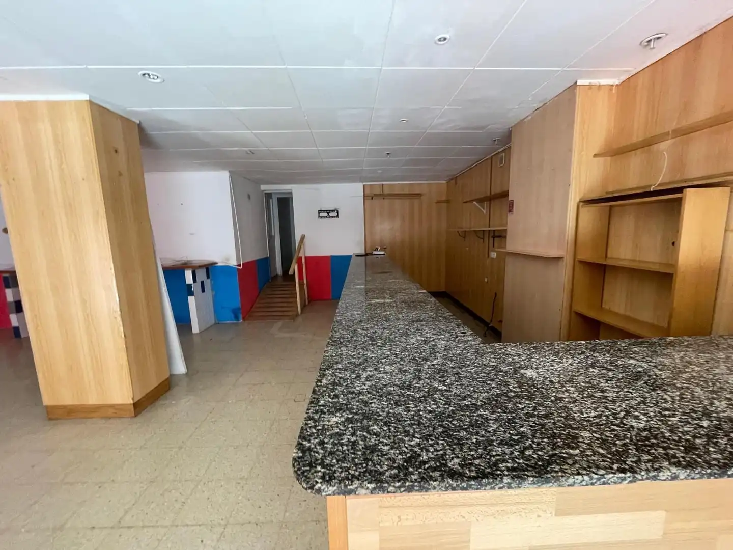 Local comercial en venta en Montornès del Vallès, imagen 2