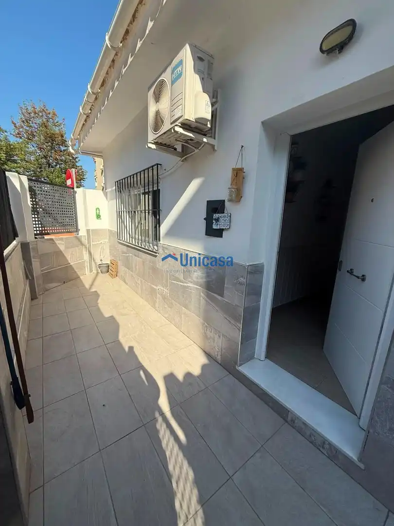 Exterior view of Houses for sale in Málaga  with Air Conditioner