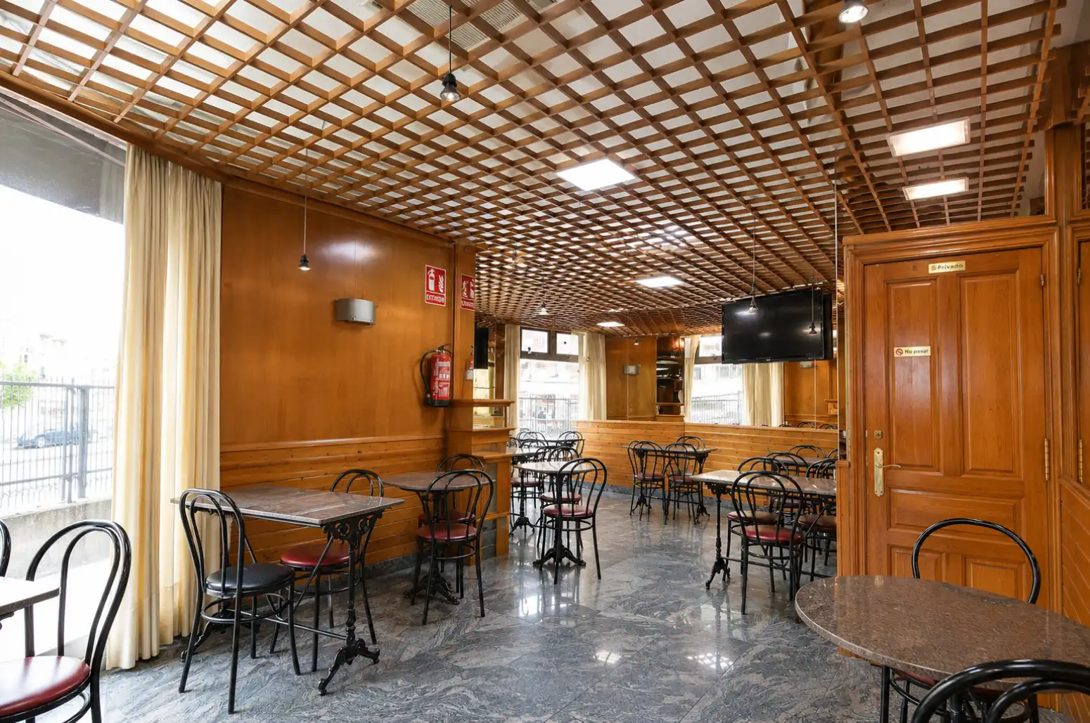 Local comercial de lloguer a Oviedo - CL BERMUDEZ CASTRO, imagen 10