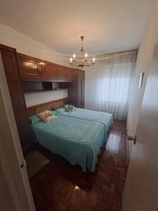 Habitación de Piso en venta en Vitoria - Gasteiz con Calefacción, Parquet y Trastero