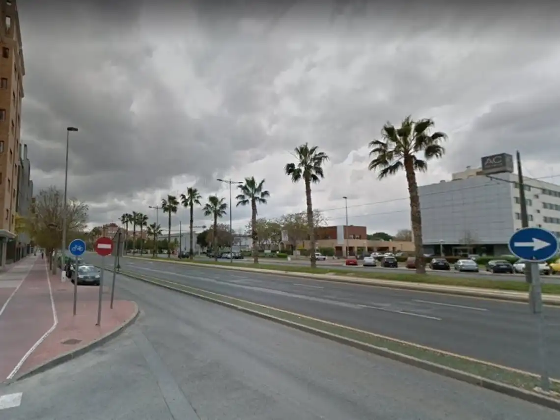 Parking with lift for sale in FANCISCO JIMENEZ RUIZ, imagen 5