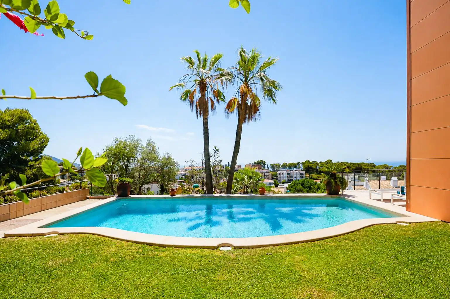 House with pool for sale in Vallpineda - Rocamar, imagen 6