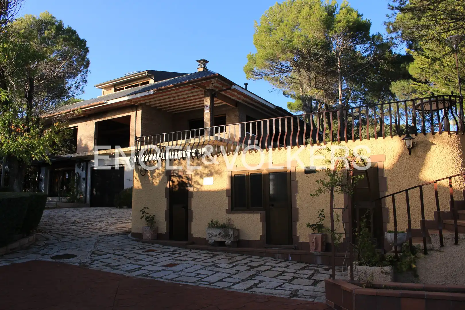 Casa con terraza en venta en Cabanillas de la Sierra, imagen 9