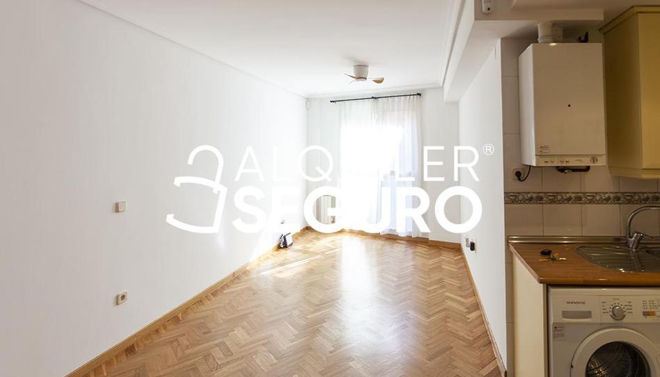 Foto 1 de Estudio de alquiler en De Ceuta, Valdeacederas, Madrid