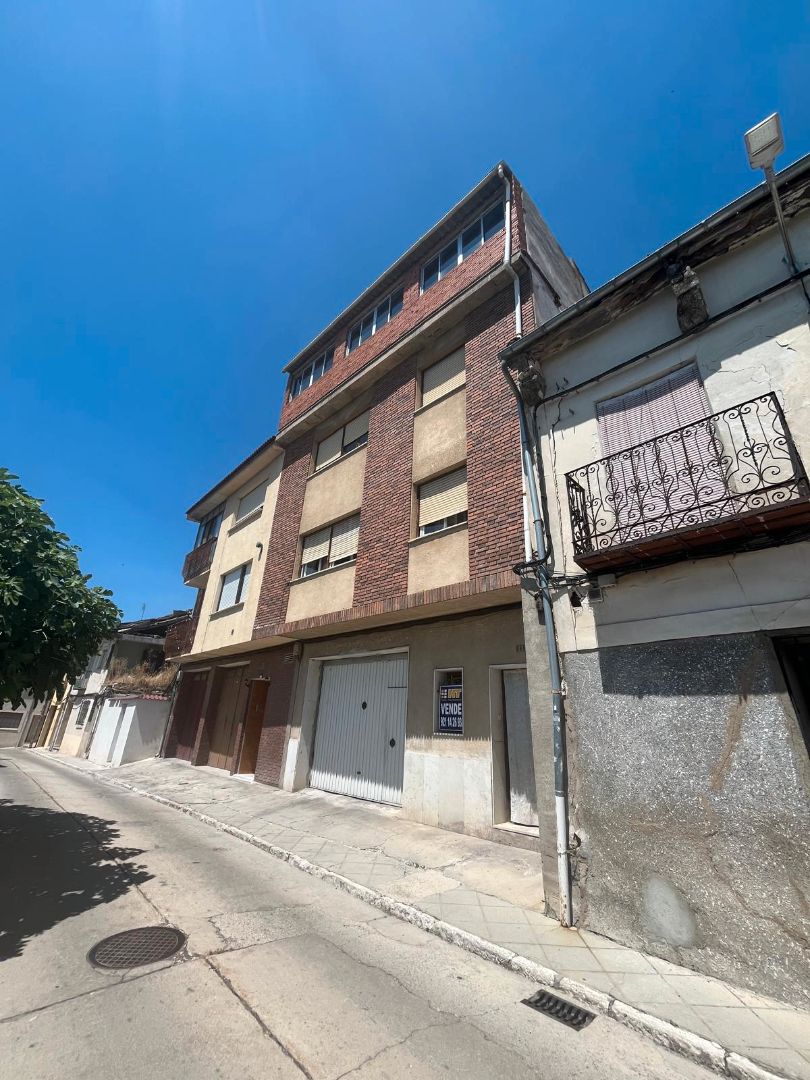 Exterior view of House or chalet for sale in Cuéllar  with Heating and Storage room