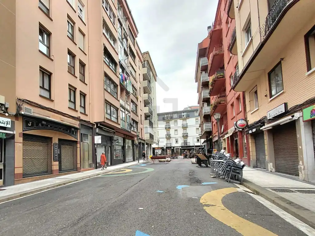 Business premises to rent in Calle Javier Esteban Indart, imagen 17