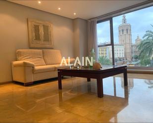 Sala d'estar de Pis en venda en  Valencia Capital amb Aire condicionat, Calefacció i Parquet
