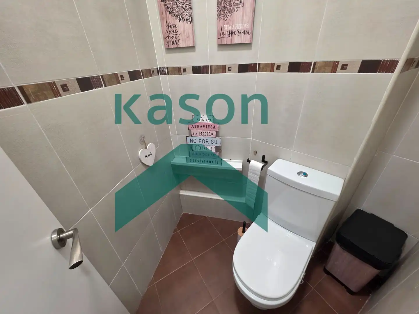 Bathroom of Commercial properties for rent in Madrid  with Air Conditioner