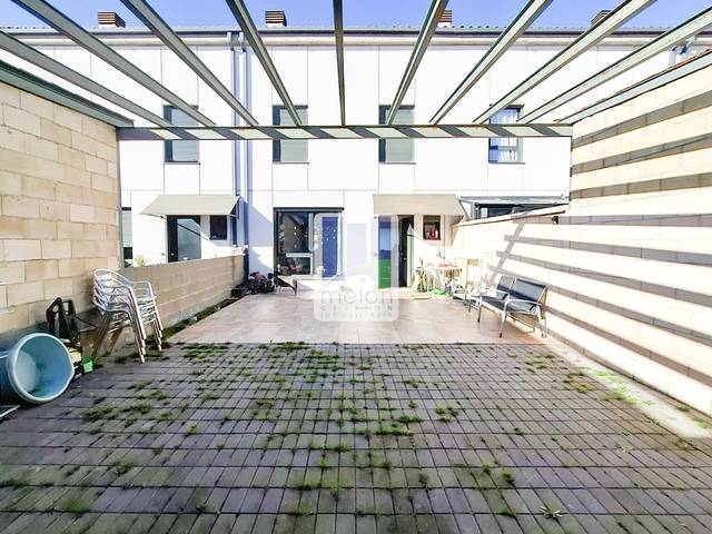 Casa-chalet en Venta en ORBANEJA RIOPICO en Orbaneja Riopico