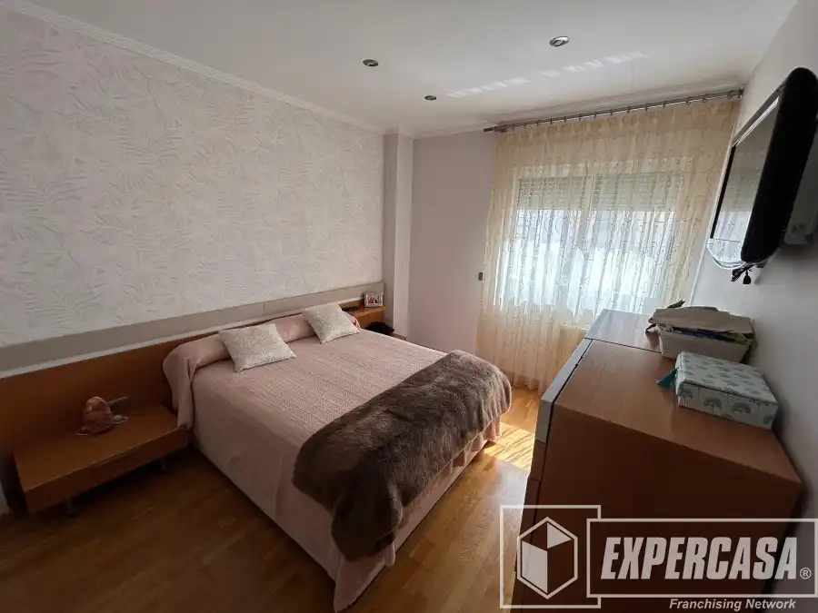 Habitación de Piso en venta en Riba-roja de Túria con Aire acondicionado y Terraza