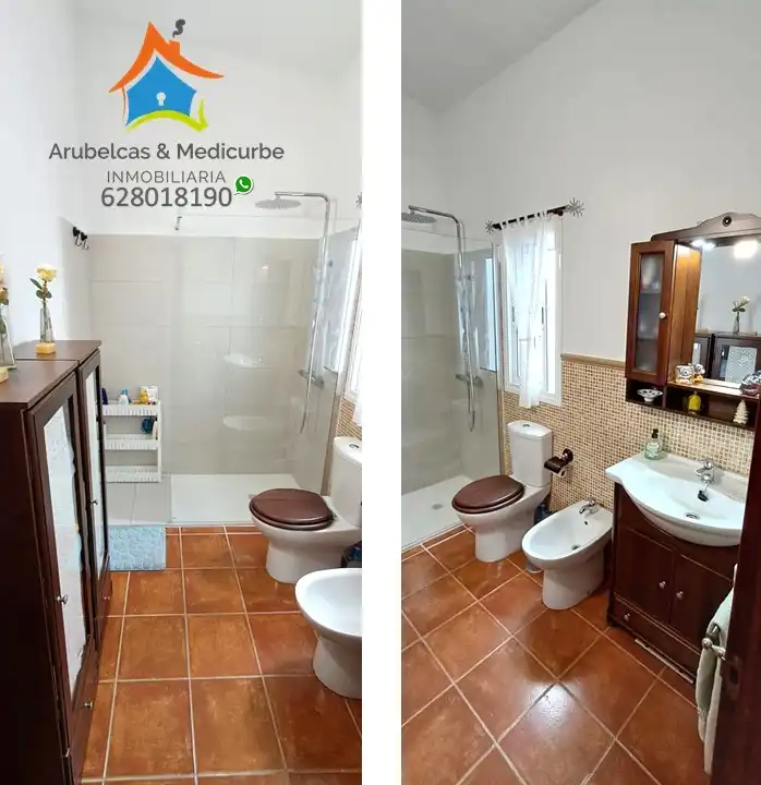 Badezimmer von Einfamilien-Reihenhaus zum Verkauf in Arucas mit Ofen, Mikrowelle und Balkon