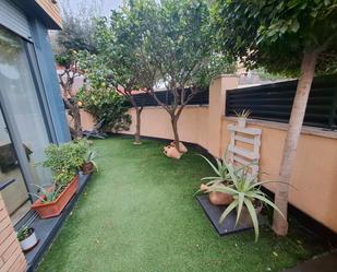 Garden of Single-family semi-detached for sale in Castelldefels  with Air Conditioner, Heating and Private garden