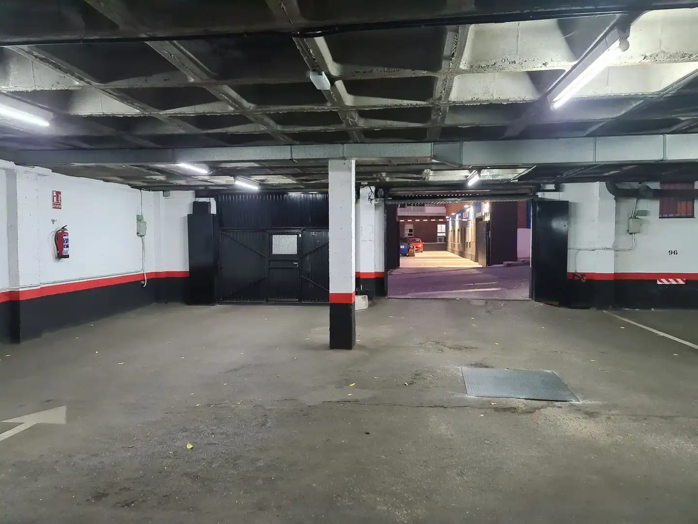 Einzelparkplatz zum Verkauf in Paseo de los Pontones, imagen 7
