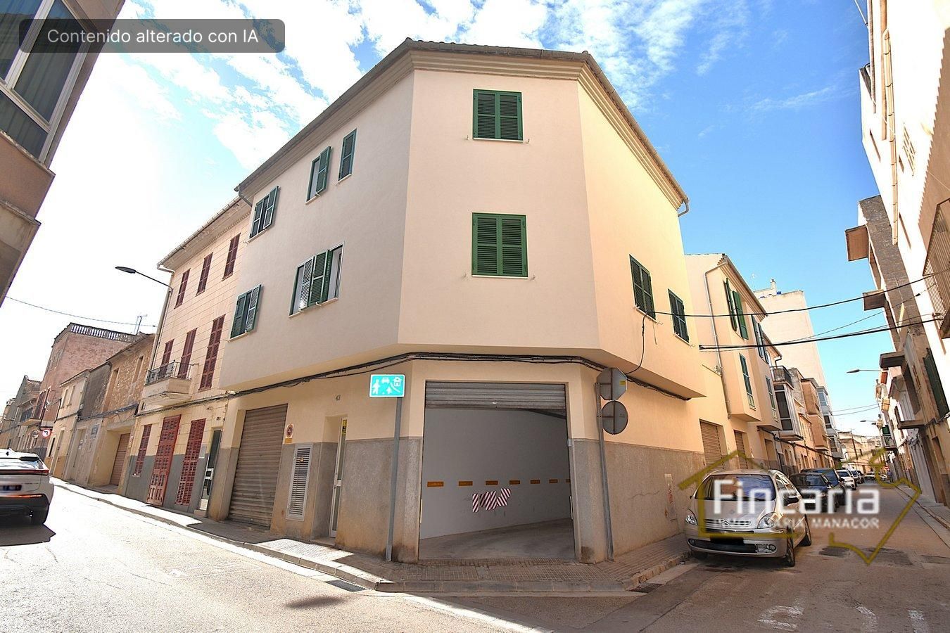Exterior view of Garage to rent in Manacor