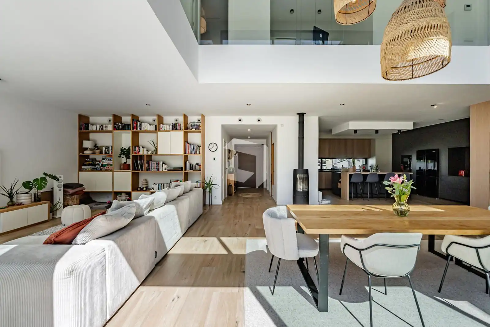 Living room of Houses for sale in Pozuelo de Alarcón  with Air Conditioner, Heating and Terrace