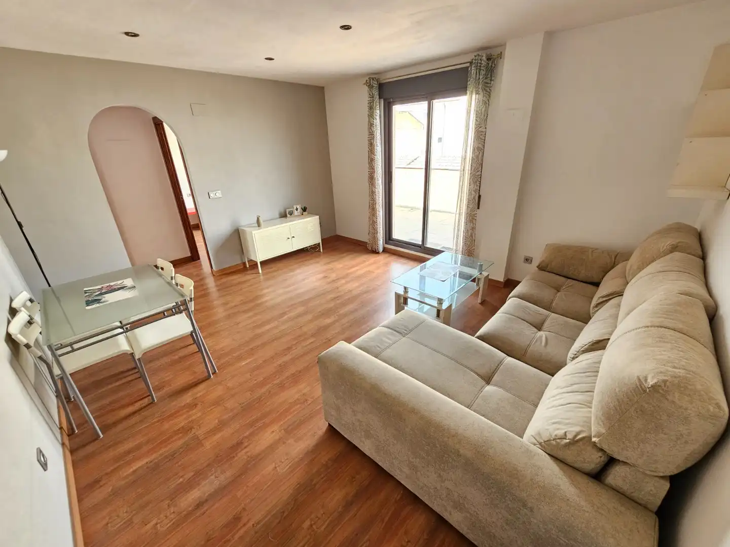 Sala de estar de Ático en venta en Armilla con Aire acondicionado, Calefacción y Parquet