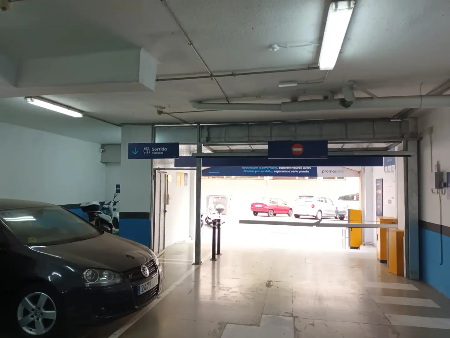 Parkplatz von Garage zur Miete in Barcelona
