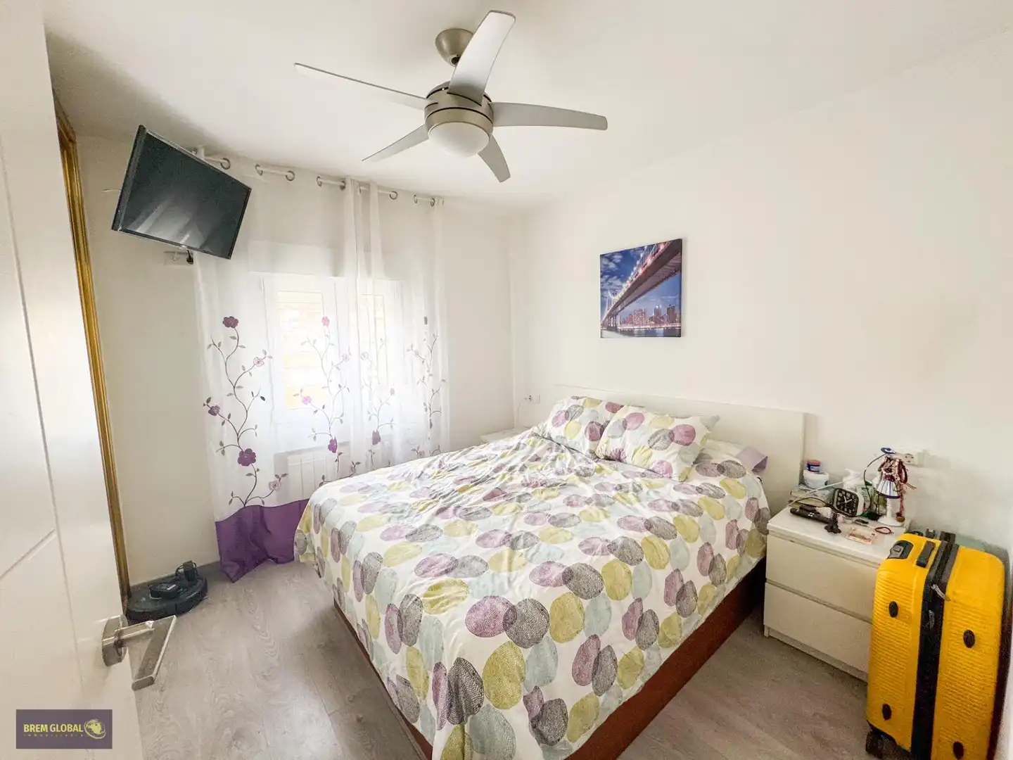 Habitación de Piso en venta en Madrid con Calefacción, Amueblado y Alarma