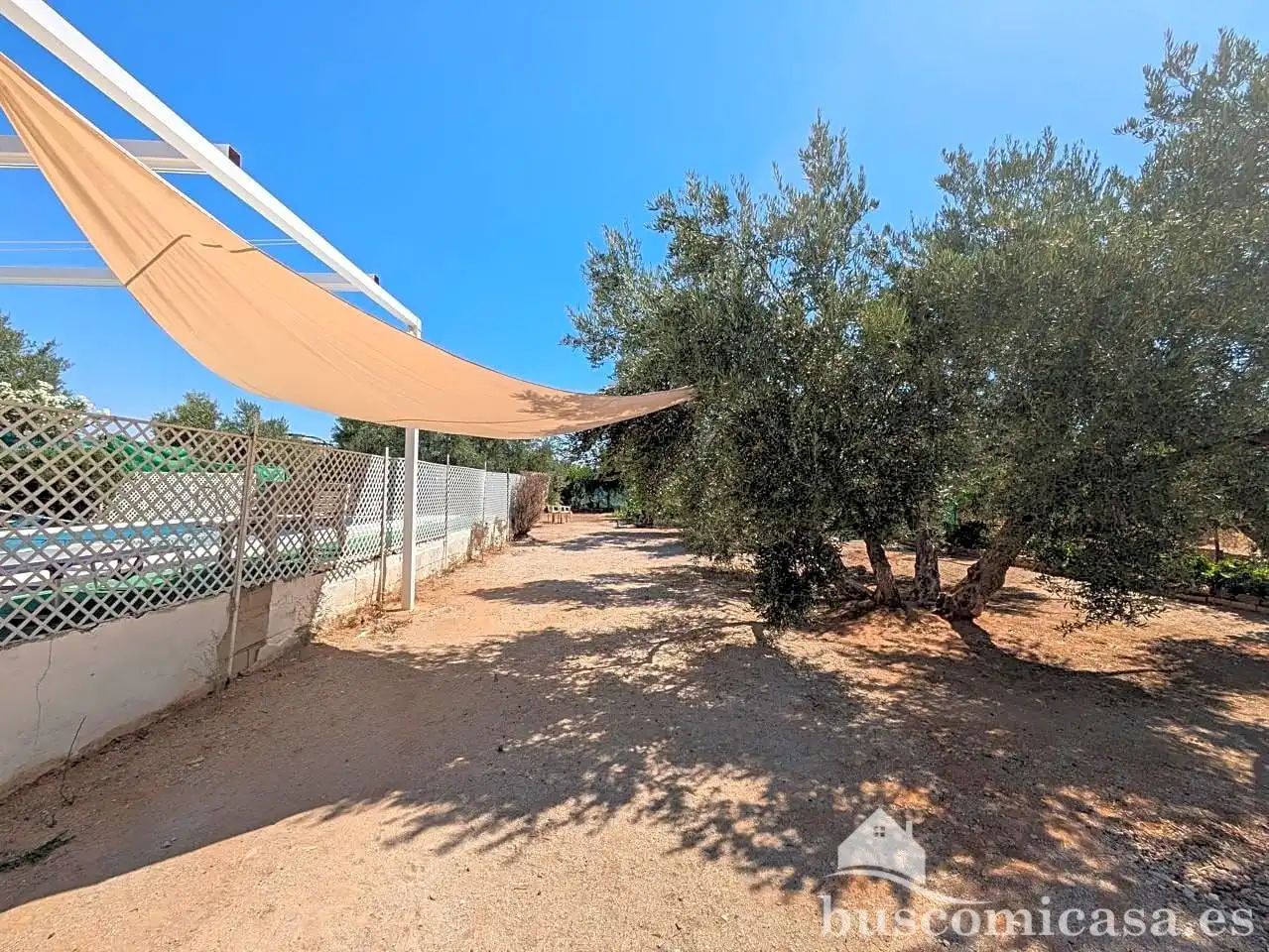 Casa o xalet en venda en Linares amb Aire condicionat, Jardí privat i Traster