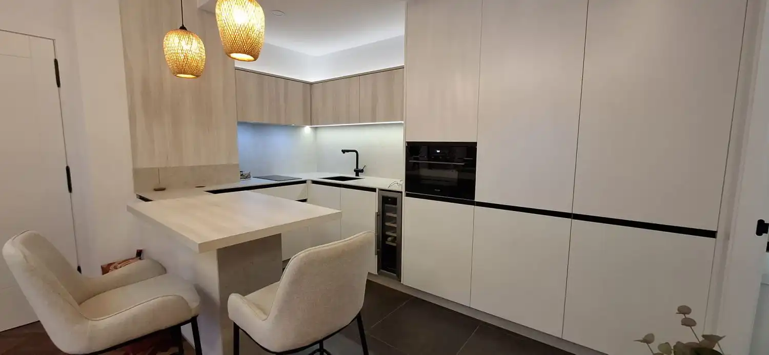 Kitchen of Flat for rent in A Coruña Capital 