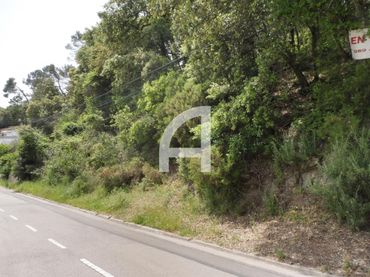 Rustikales Grundstück zum Verkauf in Serra de Sant Feliu del Racó