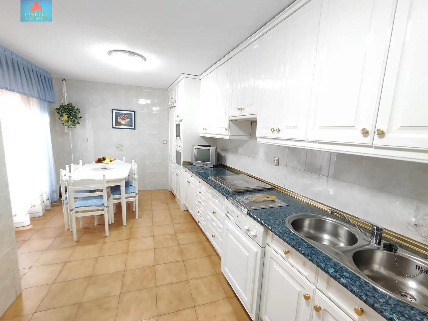 Casa con terrazza in vendita a Velayos, imagen 5