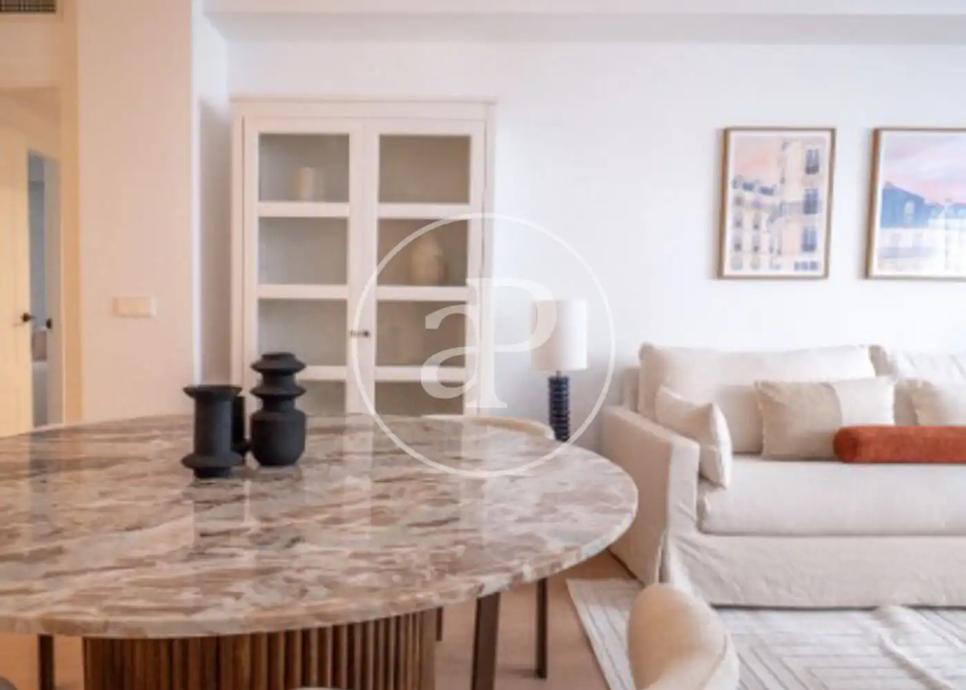 Living room of Flat for sale in Madrid  with Air Conditioner, Heating and Furnished