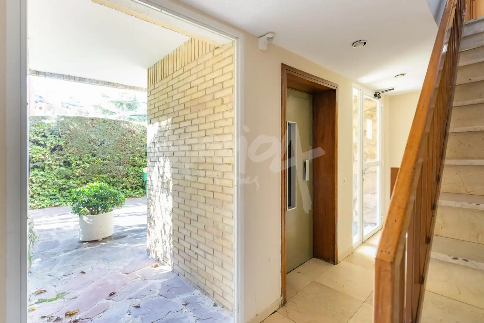 Piso en venta en Majadahonda con Calefacción, Jardín privado y Terraza