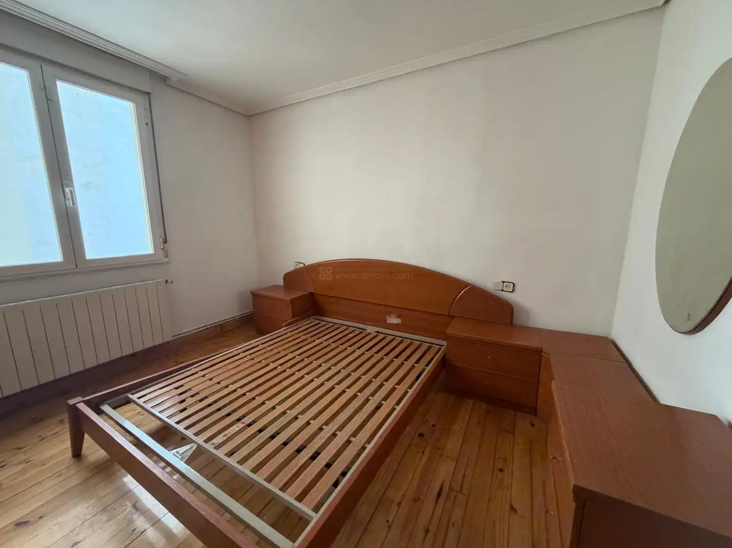Bedroom of Flat for sale in  Logroño  with Heating