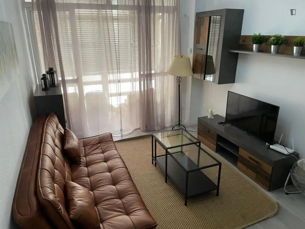 Habitación en El Molinillo - Capuchinos