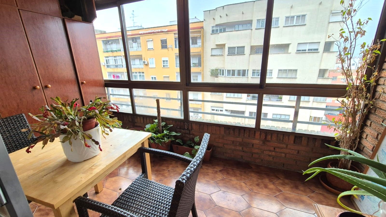 Piso en venta en Avenida Fernando Calzadilla, Pardaleras