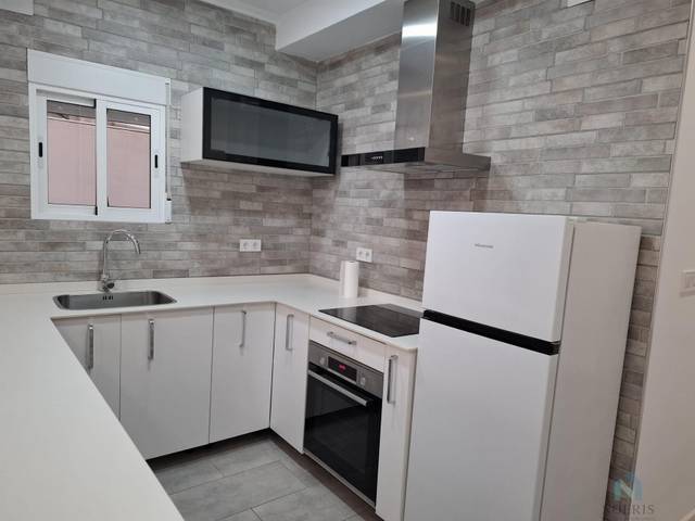 Piso en Alquiler en  Literato Azorin en Russafa