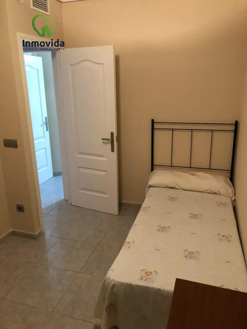 Piso con ascensor en venta en Sur, imagen 18