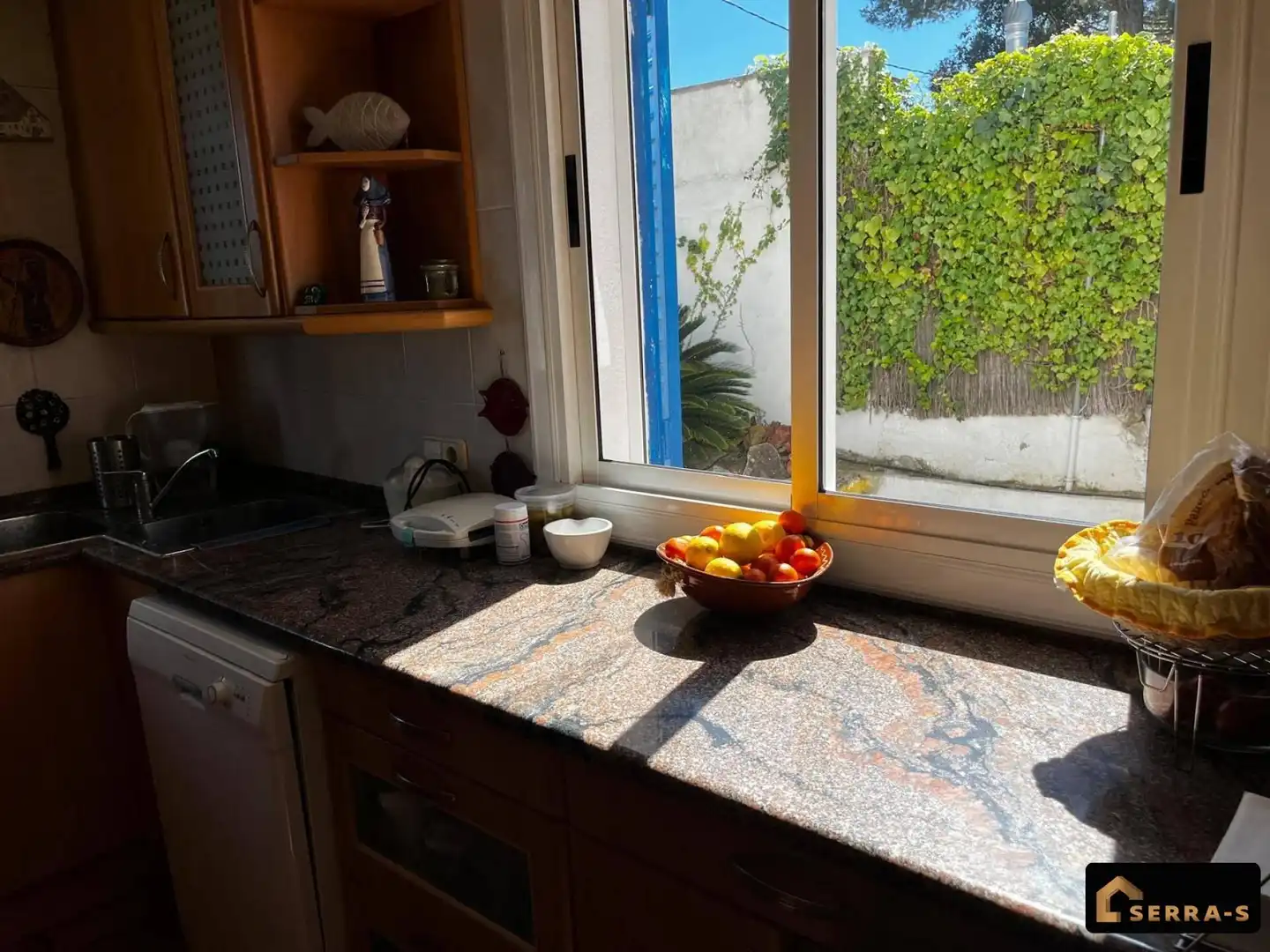 Chalet con terraza en venta en Carrer del Cadí, imagen 8