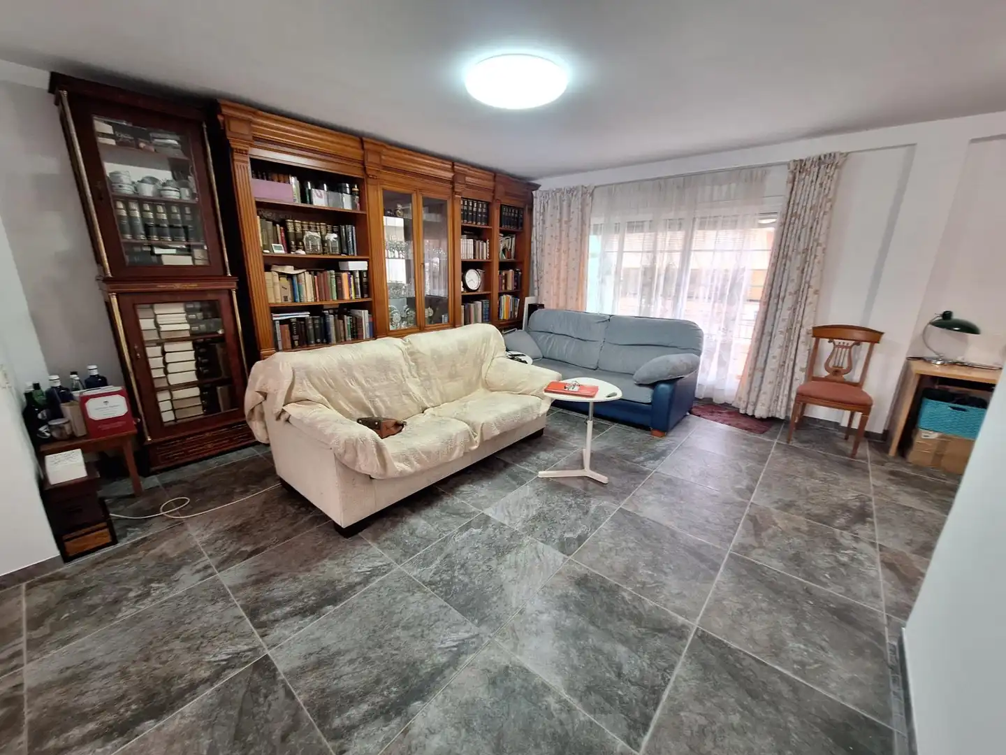 Sala d'estar de Pis en venda en Alzira amb Aire condicionat, Terrassa i Moblat