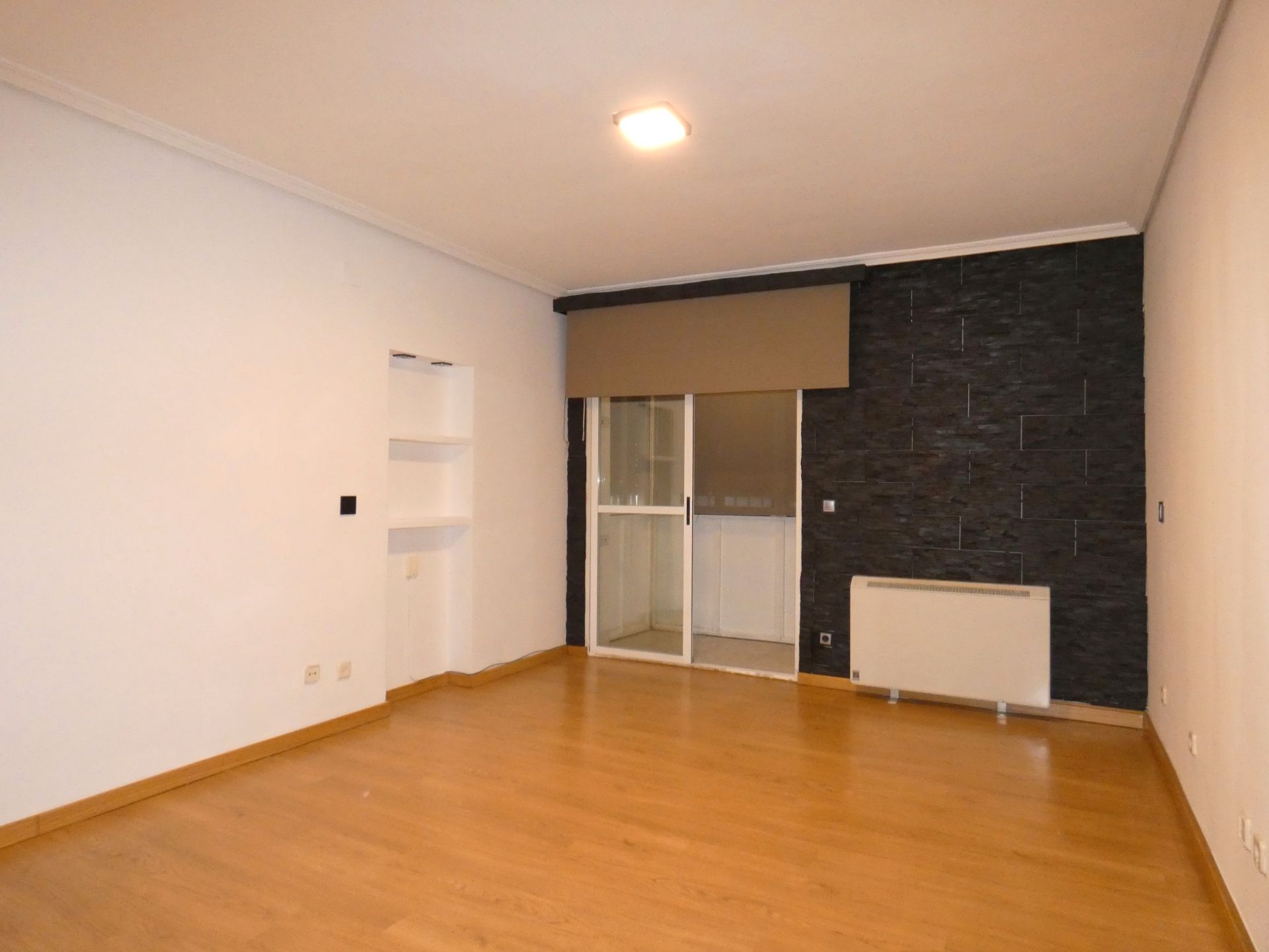 Flat for sale in  Madrid Capital  with Air Conditioner, Heating and Terrace