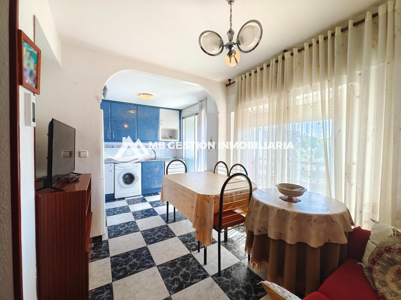 Comedor de Piso en venta en Fuenlabrada con Aire acondicionado, Terraza y Trastero