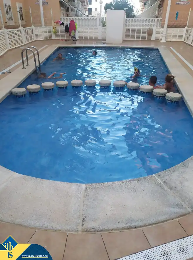 Piscina de Casa o xalet en venda en Torrevieja amb Aire condicionat, Calefacció i Jardí privat