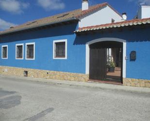 Exterior view of House or chalet for sale in Martín Miguel  with Swimming Pool