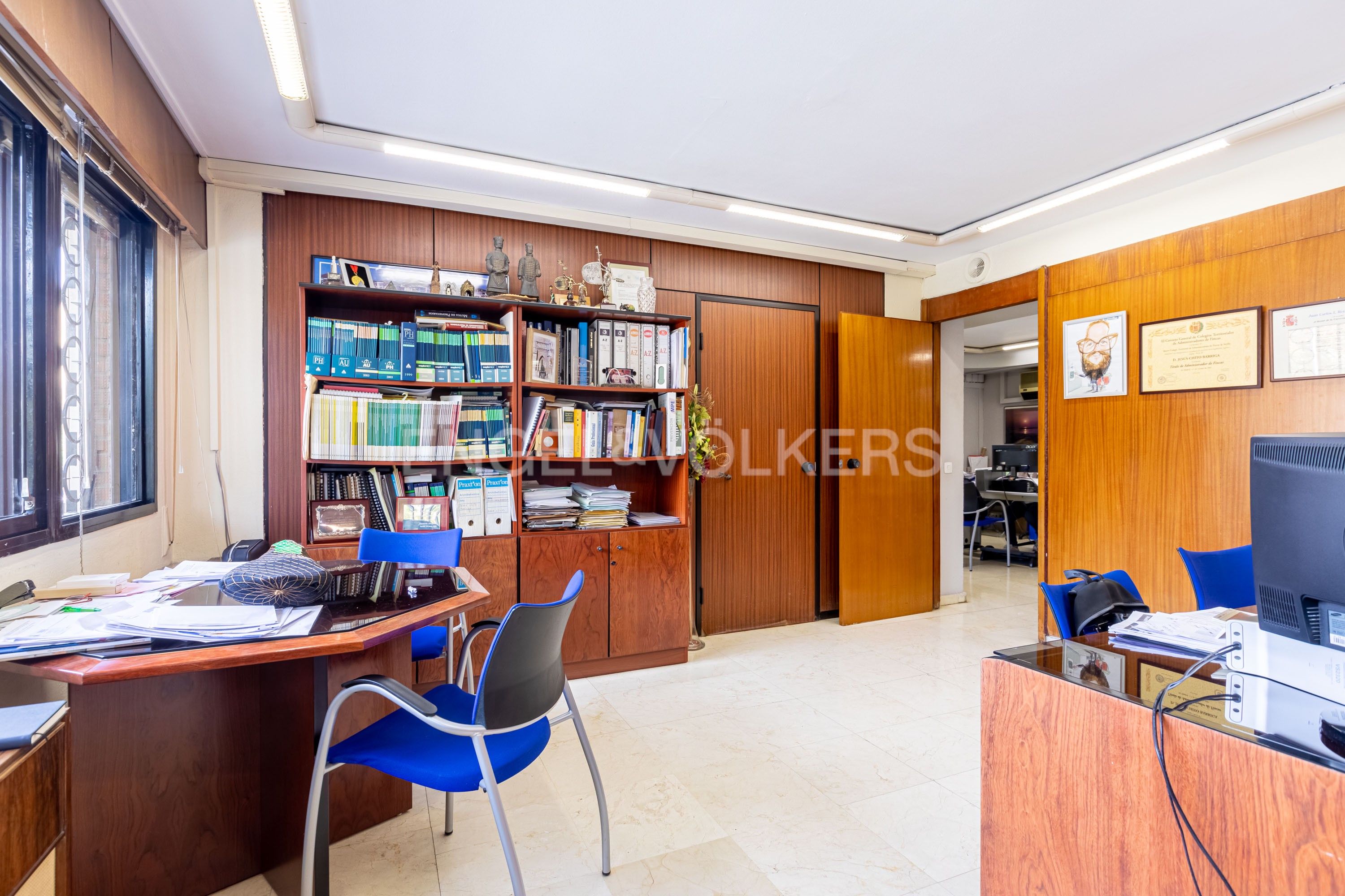 Flat for sale in  Sevilla Capital  with Air Conditioner and Heating